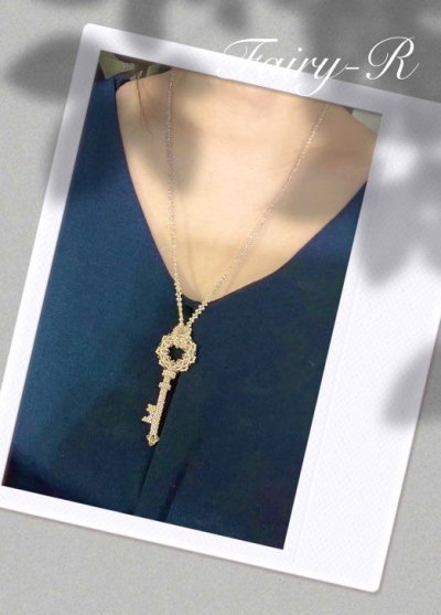 画像3:  NE‐182　 Luckyチャーム　Keyネックレス(ゴールド）